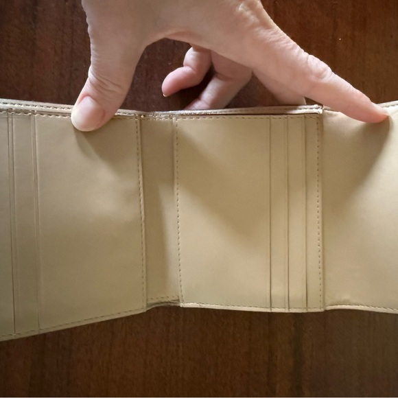 Coach Signature Rose Print- RARE! - Picture 3 of 4